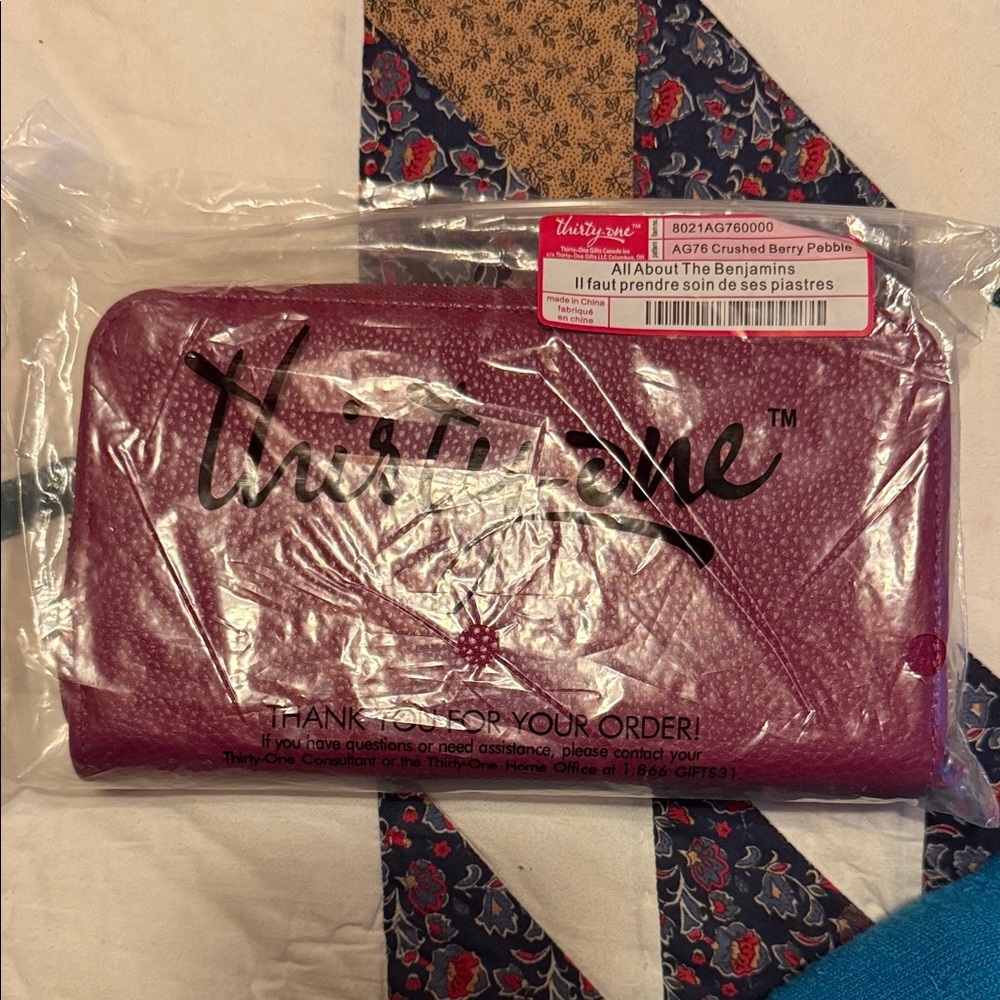 Thirty-One Berry Women's Wallet